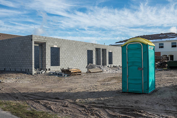 Best Construction site porta potty rental  in Groves, TX